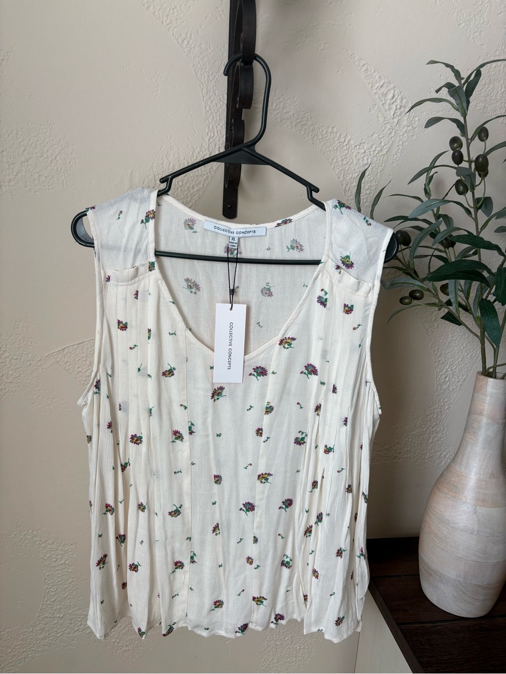Collective Concepts Cream Sleeveless Top with Multicolor Floral Print